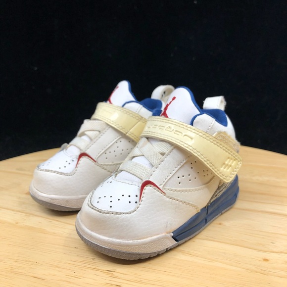 Baby jordan 3 size 4c white/navy elephant print - Picture 2 of 9